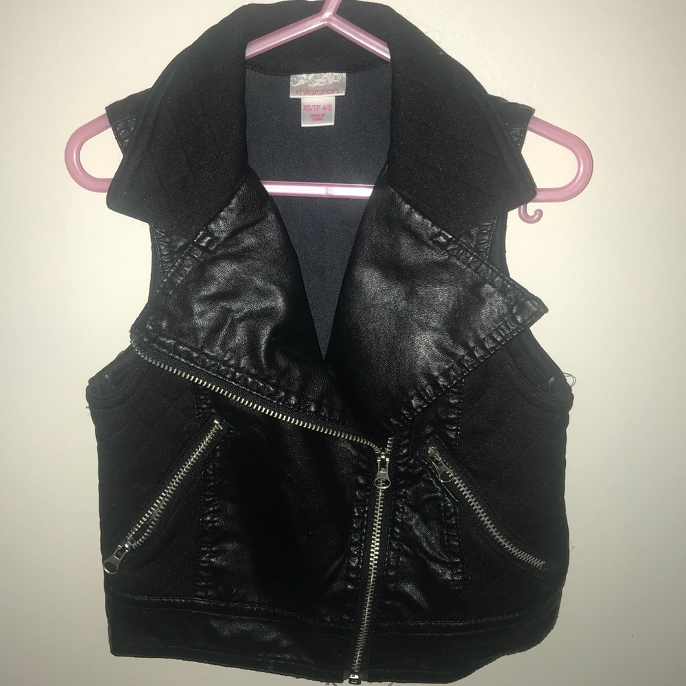 Girls xhiliration faux learher vest
